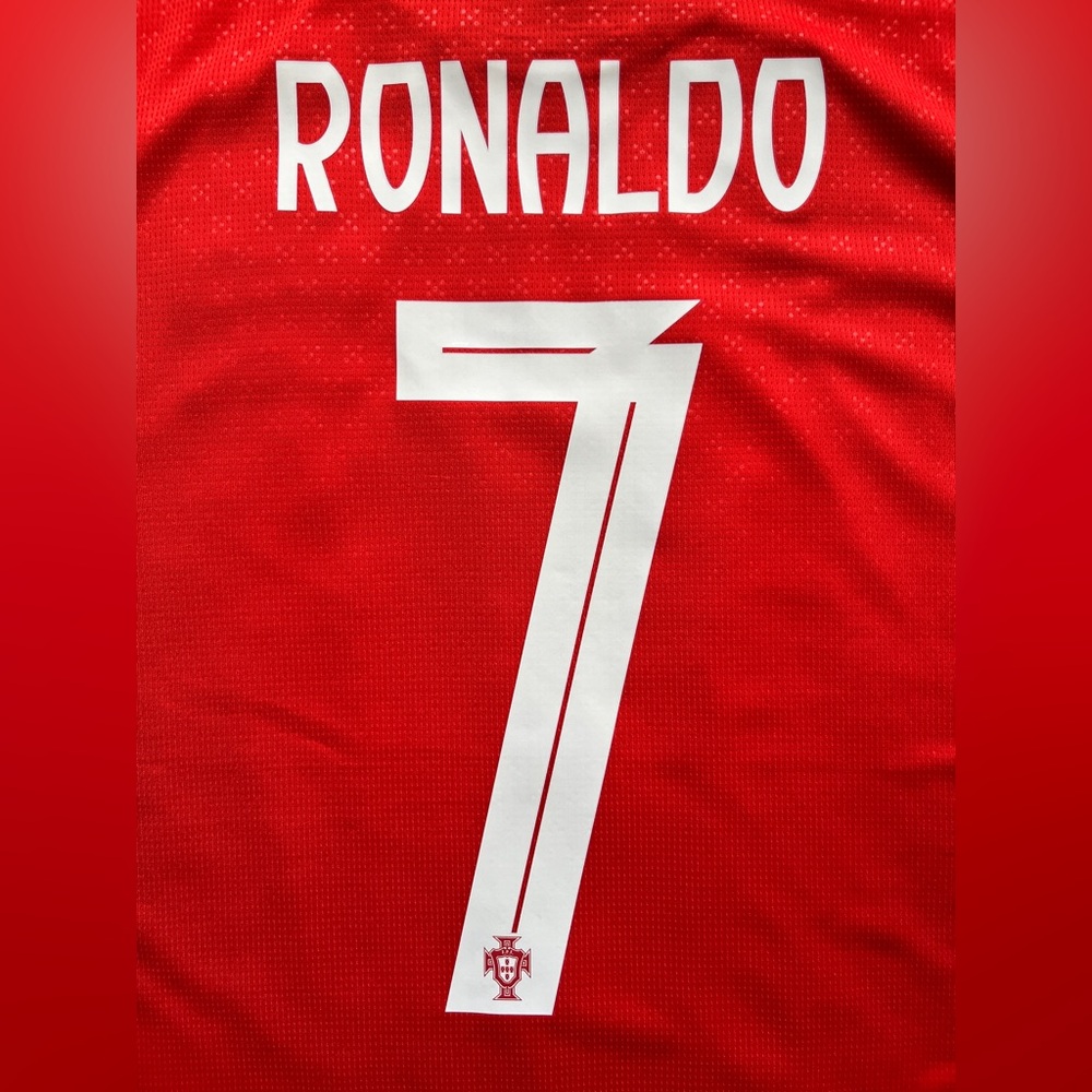 Ronaldo #7 Portugal Jersey Soccer Football Red S-L - Picture 2 of 5